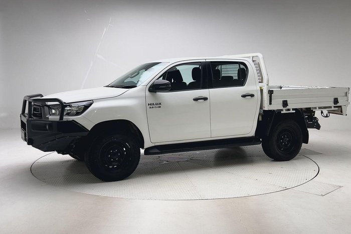 2022 Toyota Hilux SR