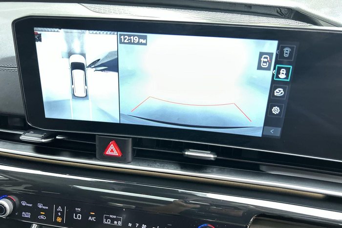 2025 Kia Carnival GT-Line HEV