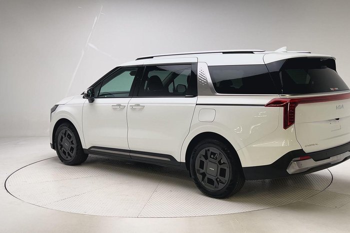 2025 Kia Carnival GT-Line HEV