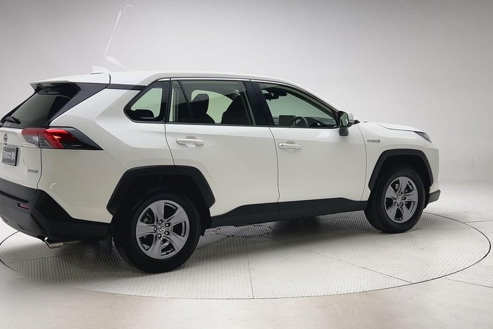 2024 Toyota RAV4 GX