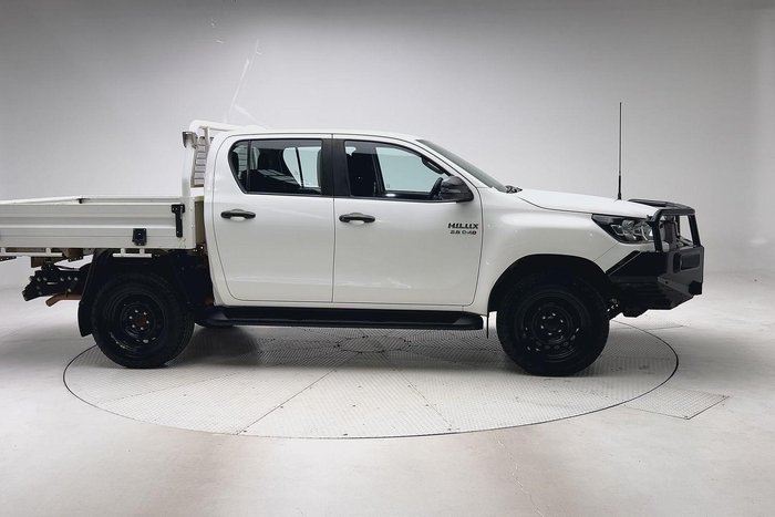 2022 Toyota Hilux SR