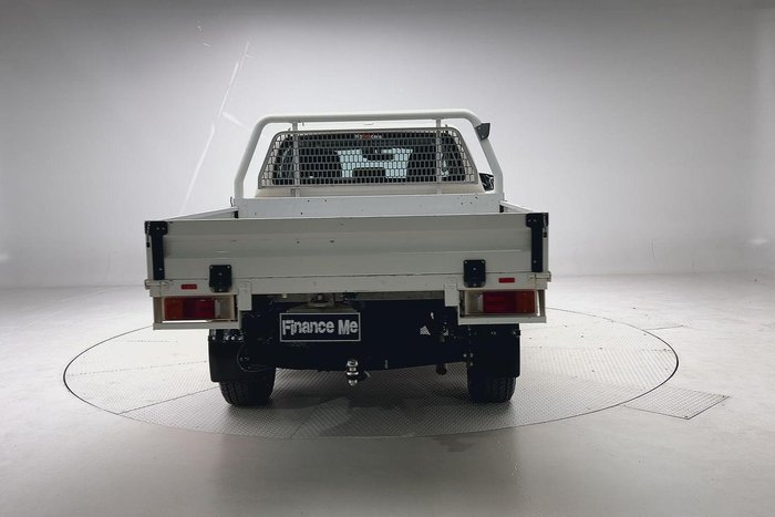 2022 Toyota Hilux SR