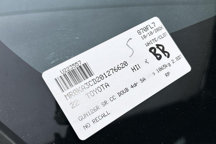 2022 Toyota Hilux SR