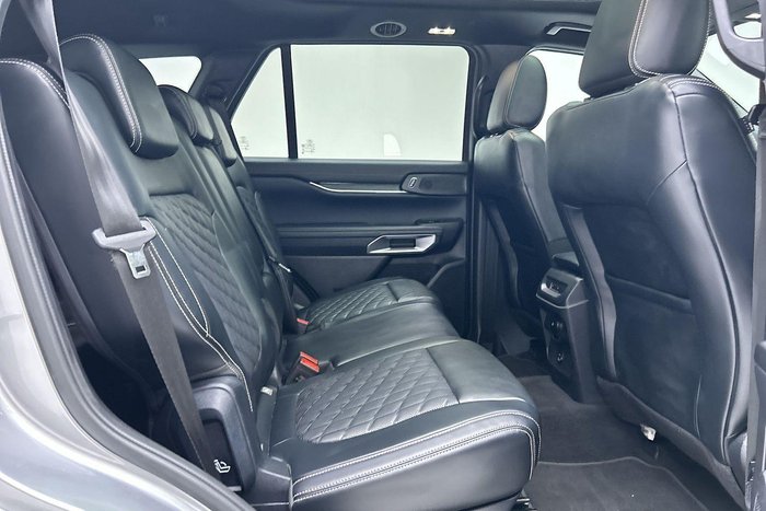 2024 Ford Everest Platinum