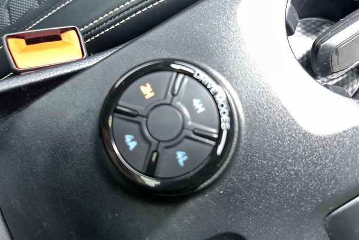 2024 Ford Everest Platinum