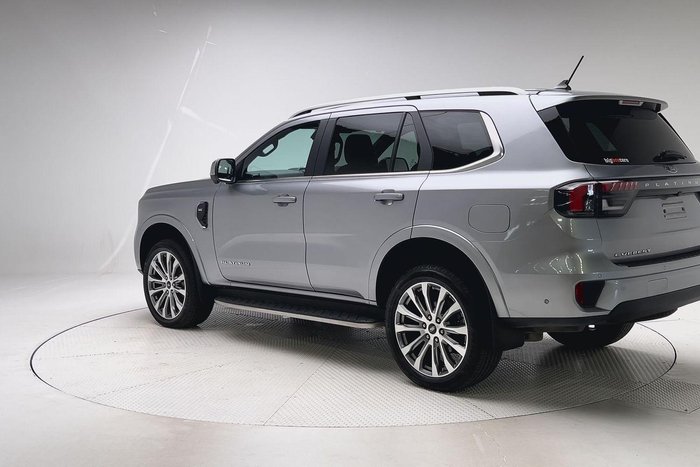 2024 Ford Everest Platinum