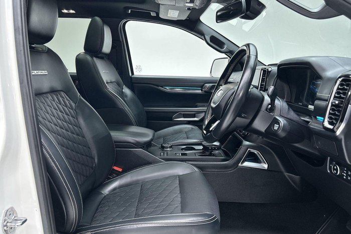 2024 Ford Everest Platinum