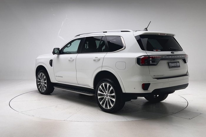 2024 Ford Everest Platinum
