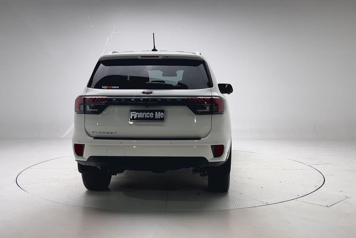 2024 Ford Everest Platinum