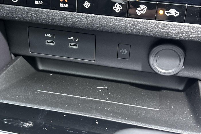 2025 Mitsubishi Outlander Exceed