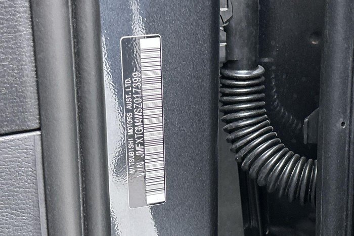 2025 Mitsubishi Outlander Exceed