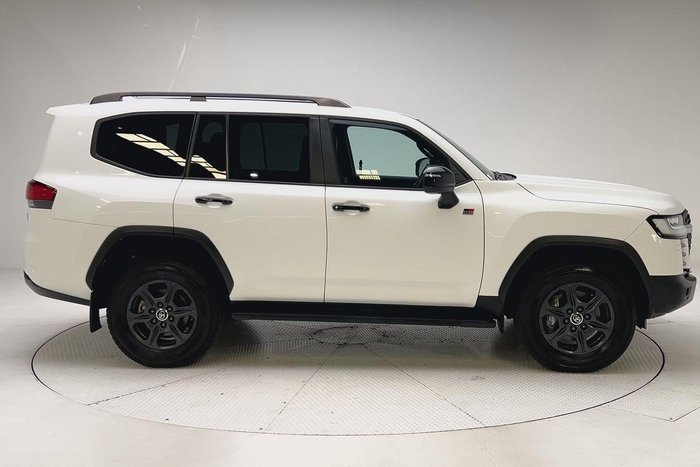 2023 Toyota Landcruiser GR Sport