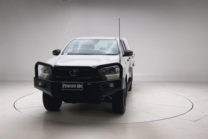 2022 Toyota Hilux SR