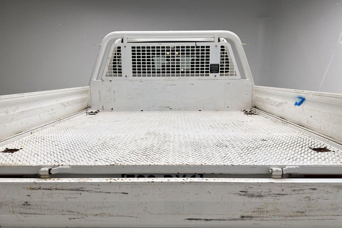 2022 Toyota Hilux SR