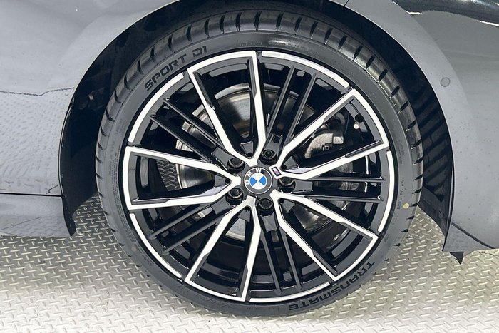 2021 BMW 2 Series 220i M Sport