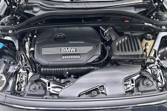 2021 BMW 2 Series 220i M Sport
