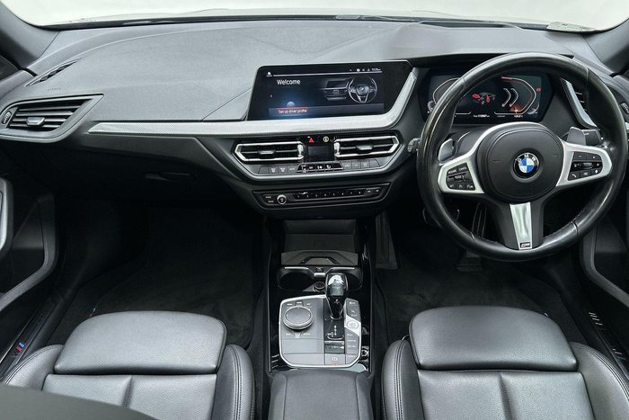2021 BMW 2 Series 220i M Sport