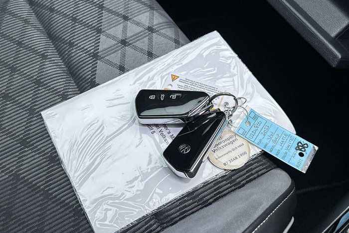 2023 Volkswagen Golf 110TSI R-Line