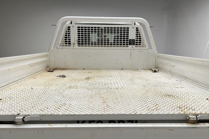 2022 Toyota Hilux SR