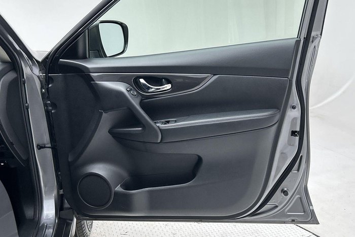 2020 Nissan X-TRAIL ST