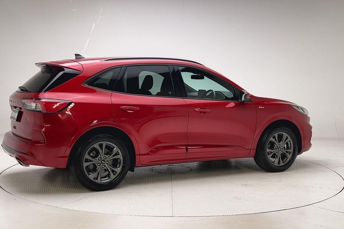 2021 Ford Escape ST-Line