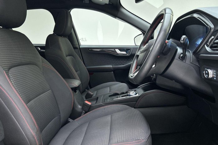 2021 Ford Escape ST-Line