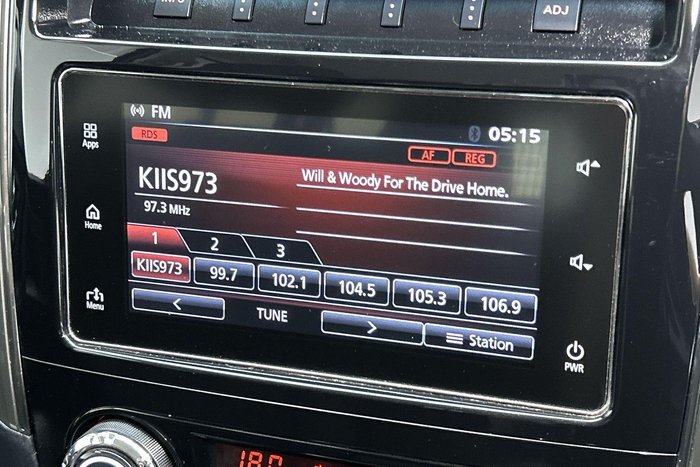 2018 Mitsubishi Pajero GLS