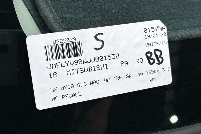 2018 Mitsubishi Pajero GLS