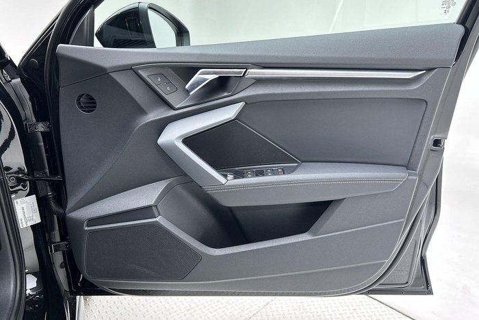 2025 Audi A3 TFSI 110kW S line