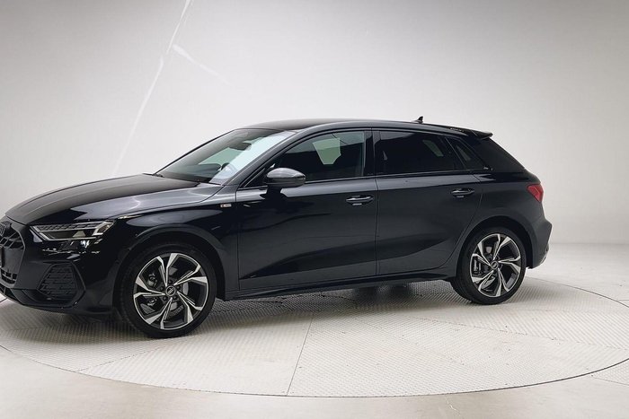 2025 Audi A3 TFSI 110kW S line