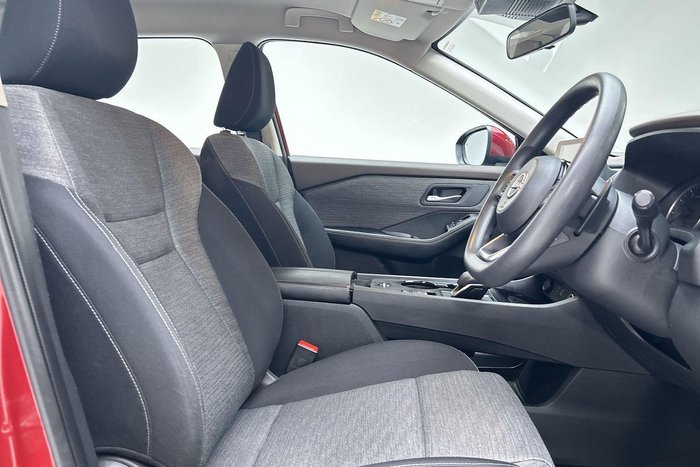 2024 Nissan X-TRAIL ST