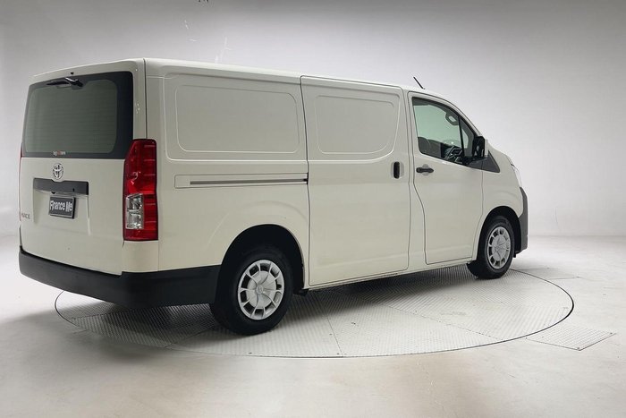 2023 Toyota Hiace