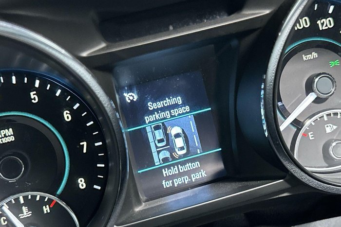 2017 Holden Calais V