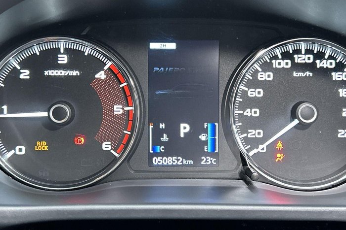 2022 Mitsubishi Pajero Sport GLS