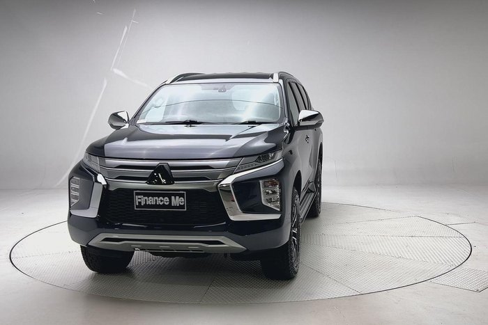 2022 Mitsubishi Pajero Sport GLS