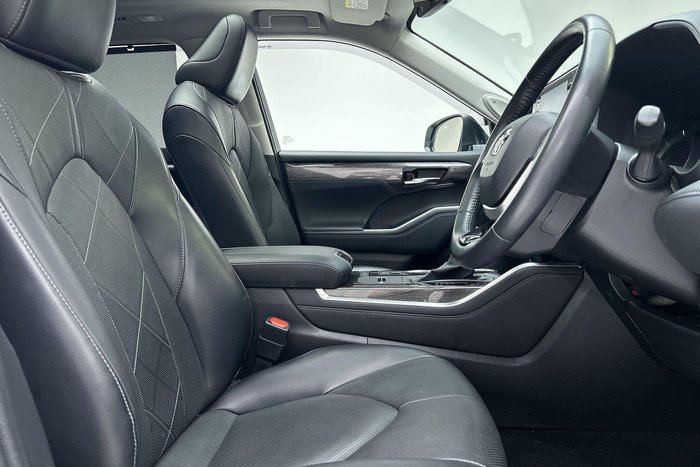 2022 Toyota Kluger Grande