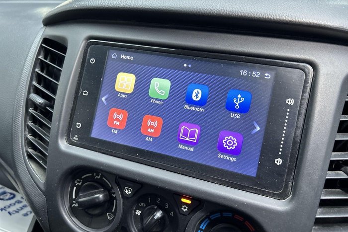 2023 Mitsubishi Triton GLX