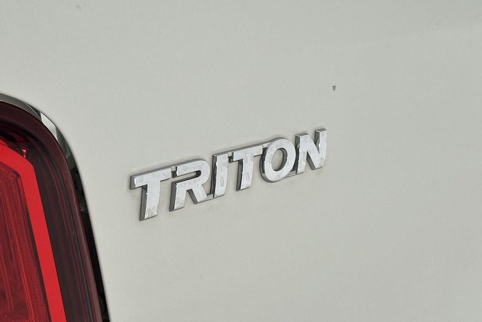 2023 Mitsubishi Triton GLX