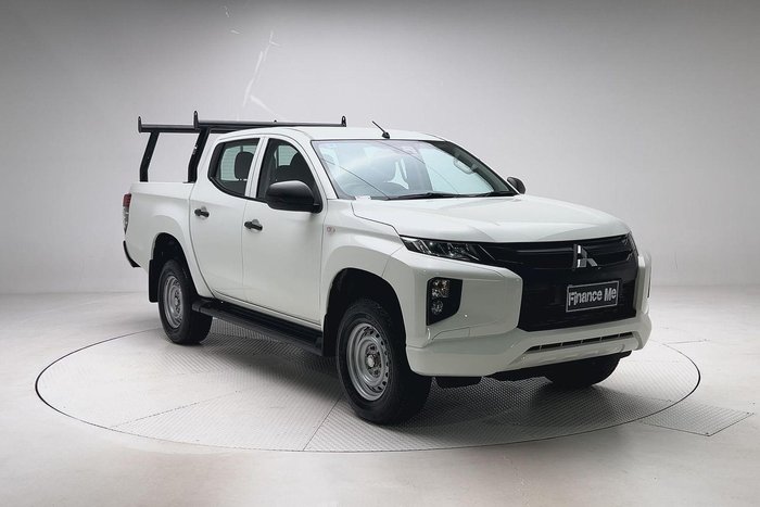 2023 Mitsubishi Triton GLX