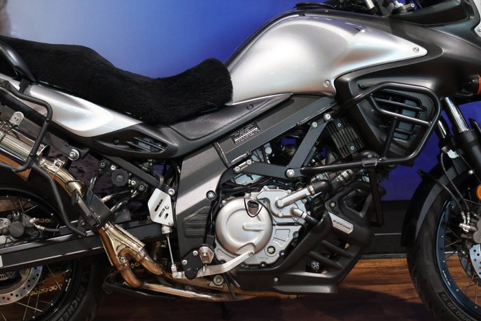 2016 Suzuki V-STROM 650 XT SILVER