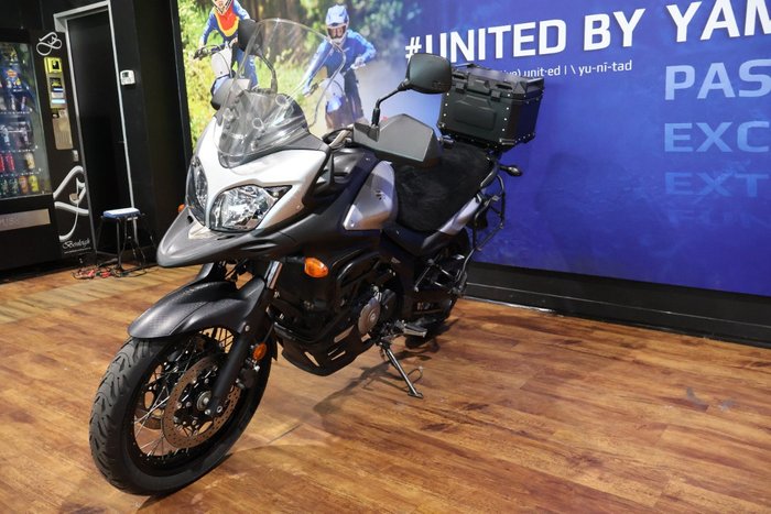 2016 Suzuki V-STROM 650 XT SILVER