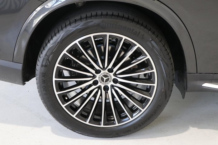 2025 Mercedes-Benz GLC-Class GLC300