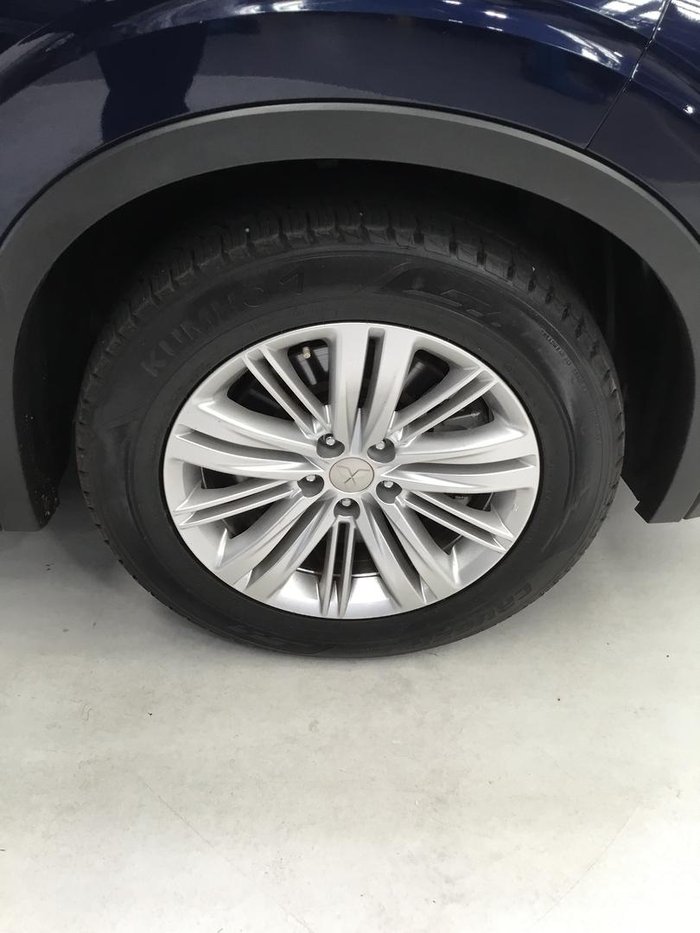 2022 Mitsubishi Outlander LS