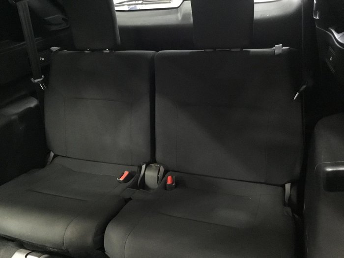 2022 Mitsubishi Outlander LS