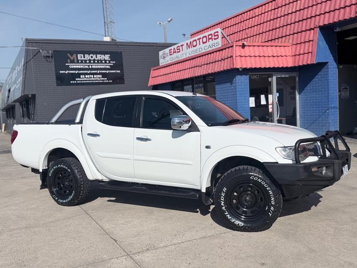 2013 Mitsubishi Triton GLX-R MN MY14 4X4 Dual Range White