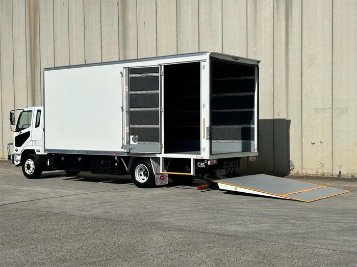 2019 Mitsubishi Fighter Fighter 1224