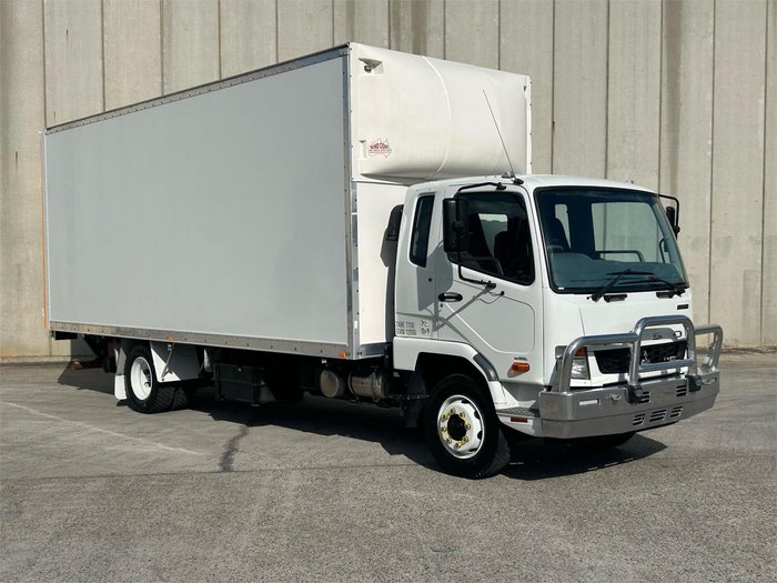 2019 Mitsubishi Fighter Fighter 1224