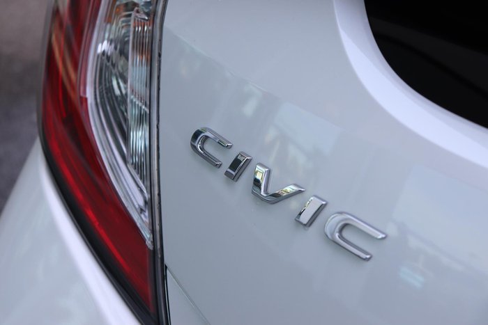 2019 Honda Civic VTi-LX