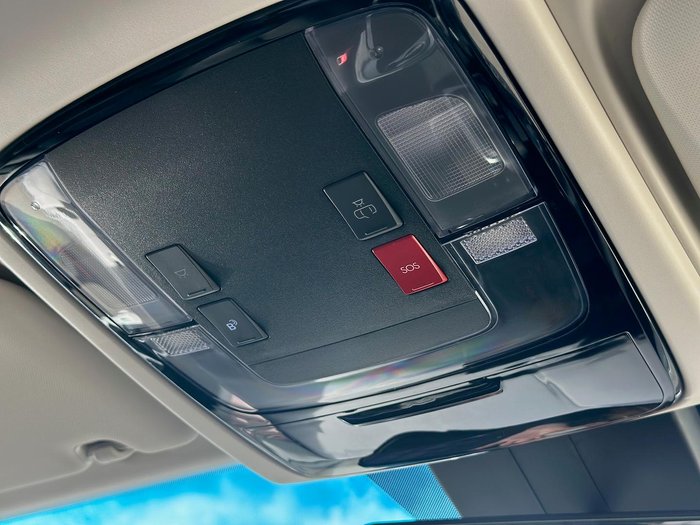 2026 Hyundai STARIA LOAD
