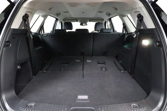 2022 Ford Everest Ambiente